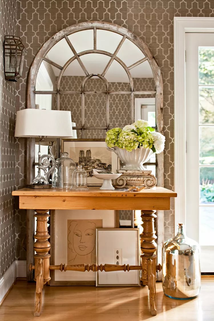 neutral-entryway-table-antique-mirror-4851cf94-3effa4e93cdb4e4fa0592f11da30e29b